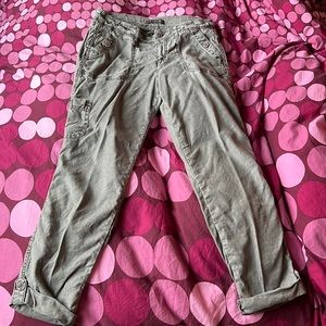 Level 99 roll up soft pants size 28/8